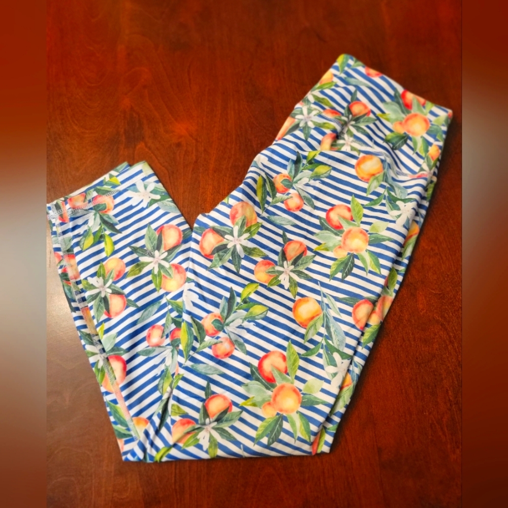 Soybu Georgia Peach 🍑 Leggings